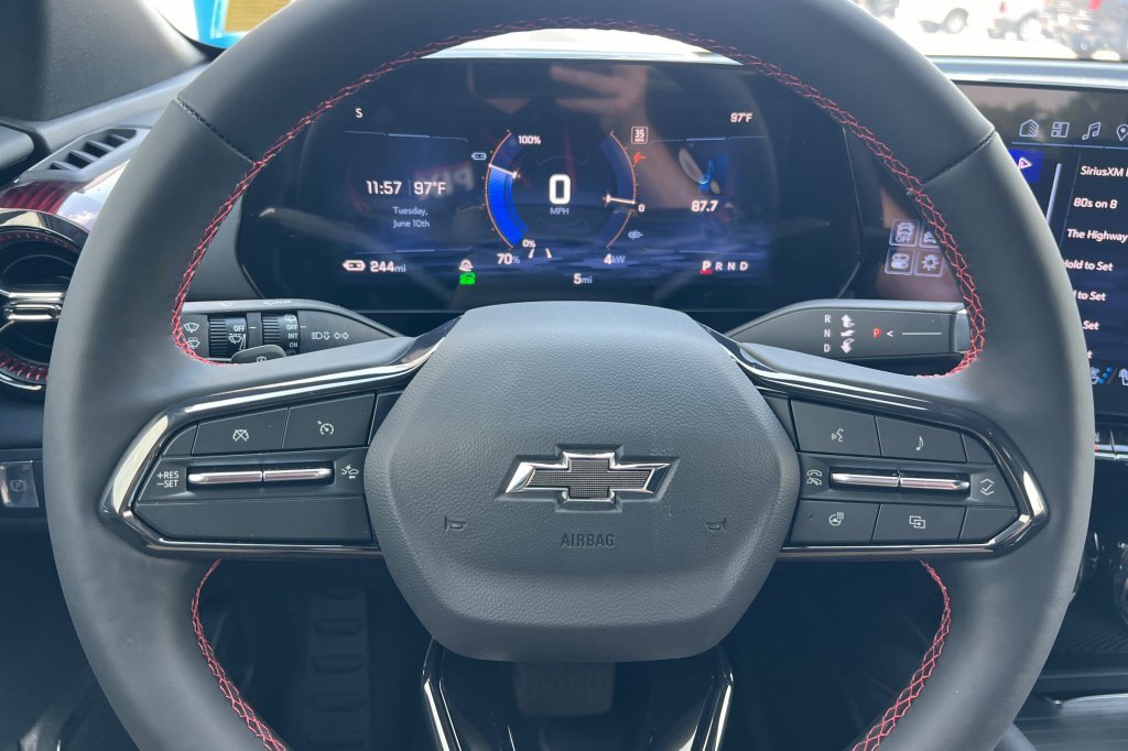 New 2025 Chevrolet Blazer EV RS image 20