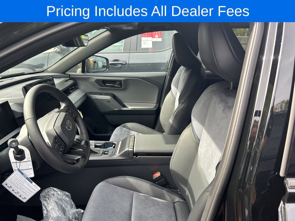 New 2026 Toyota RAV4 XSE AWD/4WD image 3