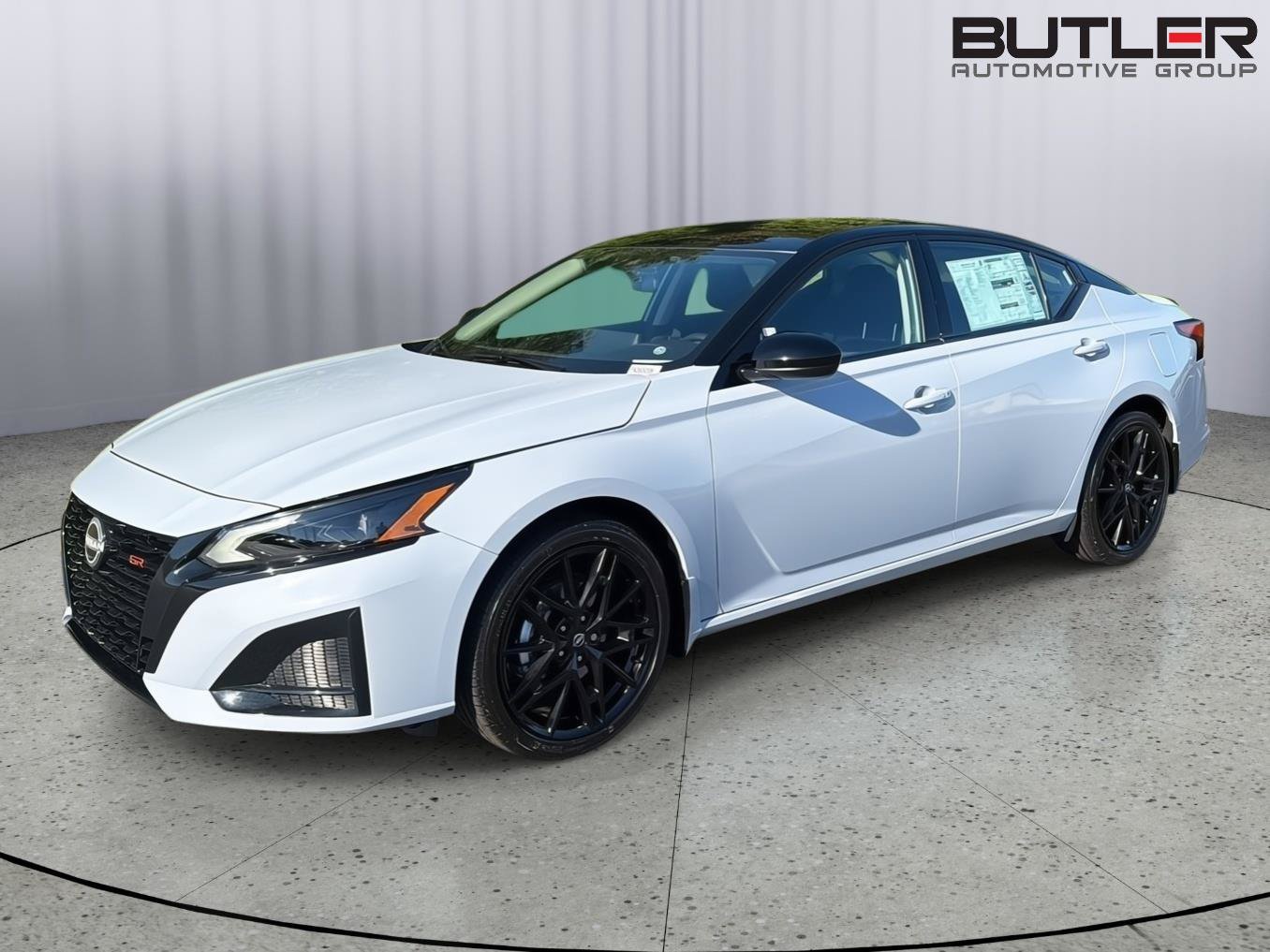New 2026 Nissan Altima 2.5 SR w/ SR Midnight Edition Package FWD image 1