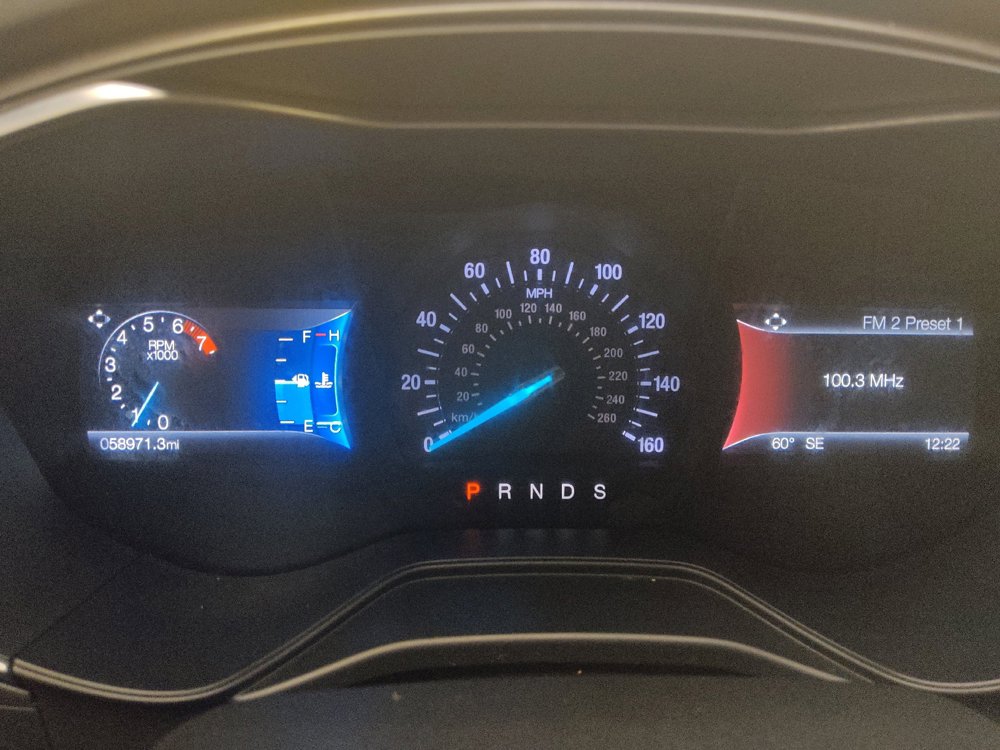 Used 2020 Ford Fusion SE AWD/4WD image 23