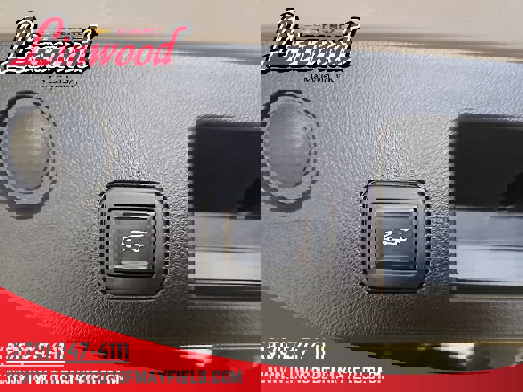 New 2026 GMC Terrain Elevation w/ Elevation Premium Package image 13