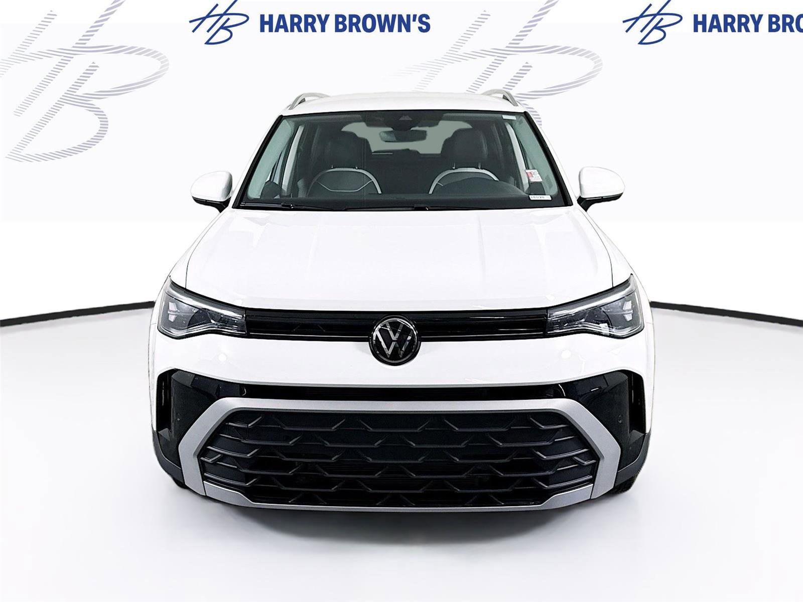 Used 2025 Volkswagen Taos SE image 25