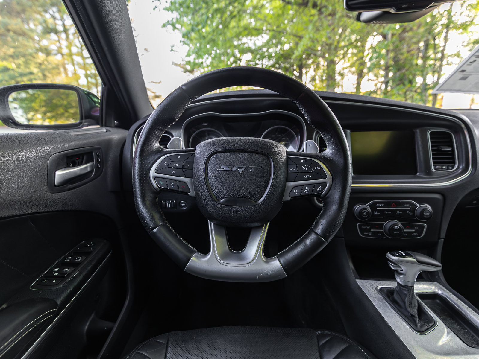 Used 2016 Dodge Charger SRT w/ Harman/Kardon Audio Group image 6