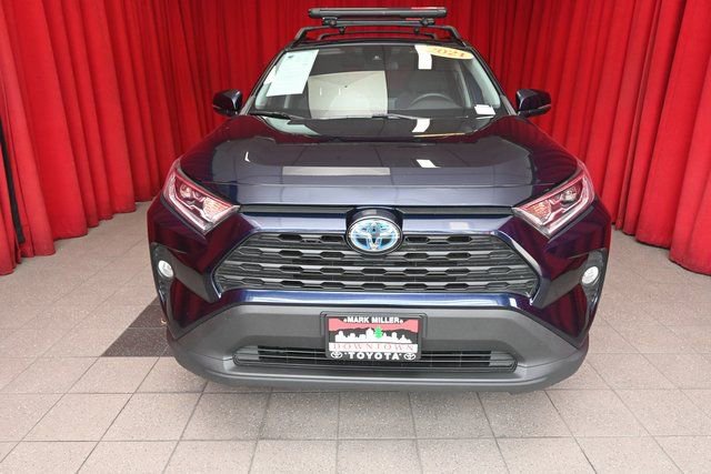 Used 2021 Toyota RAV4 XLE image 8