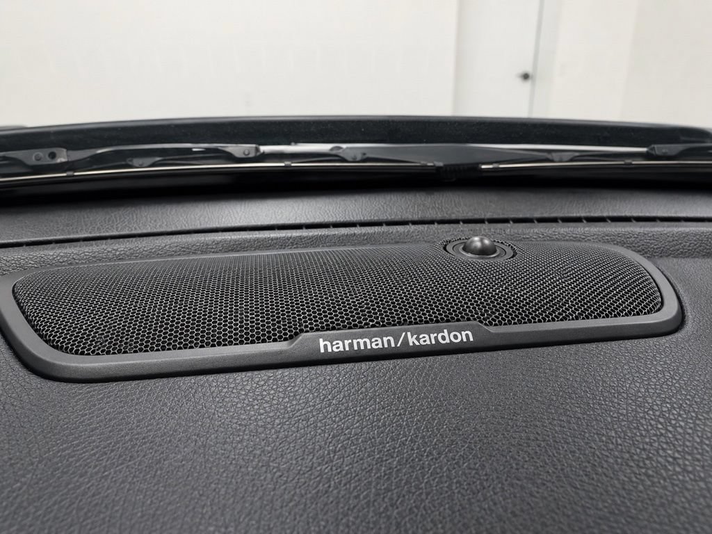 Used 2023 RAM 1500 Laramie AWD/4WD image 24