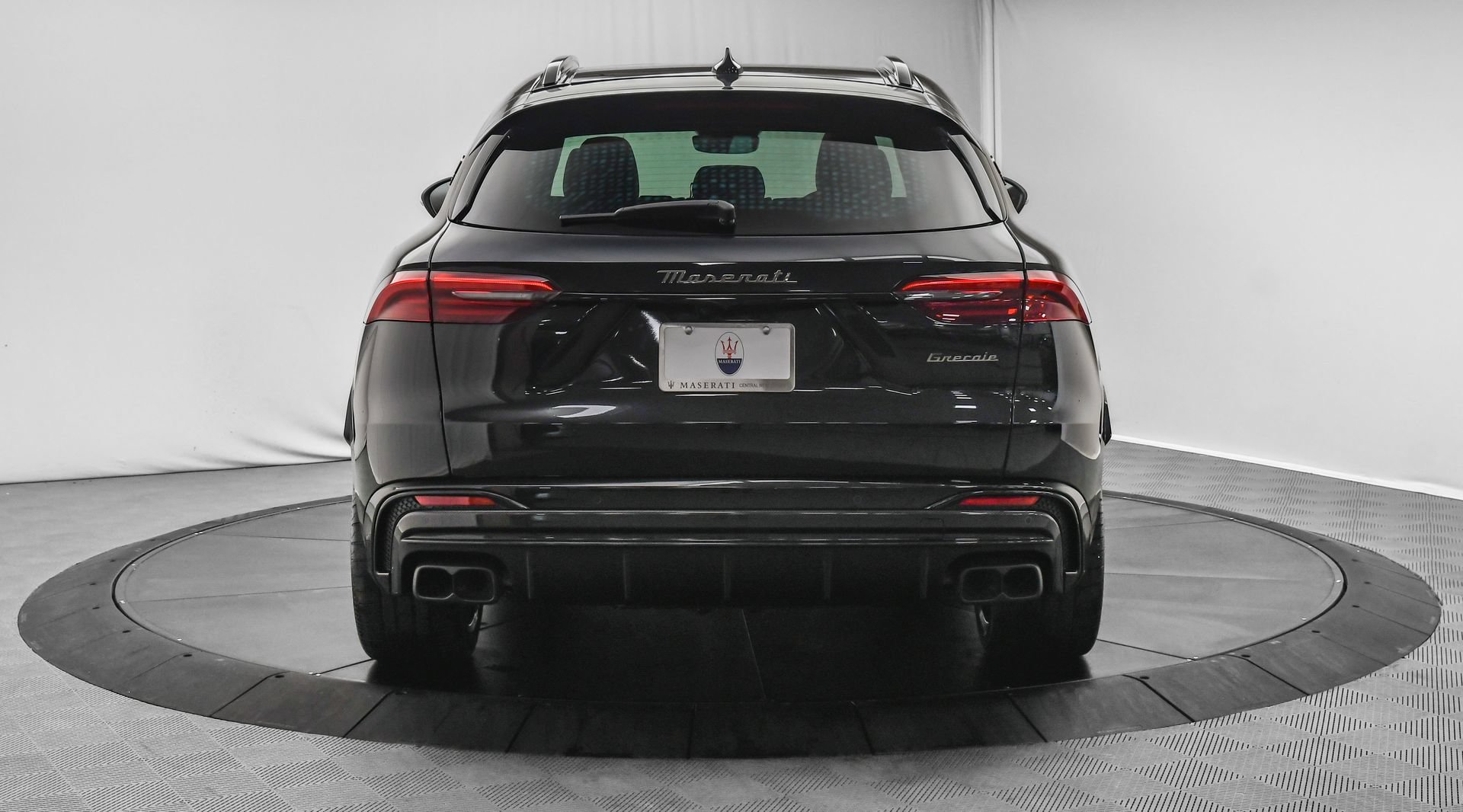 Used 2025 Maserati Grecale Modena AWD/4WD image 6