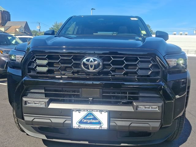 Used 2025 Toyota 4Runner TRD Off-Road Premium AWD/4WD image 2