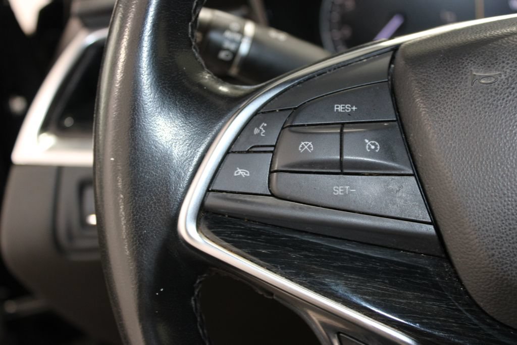 Used 2023 Cadillac XT5 Premium Luxury AWD/4WD image 13