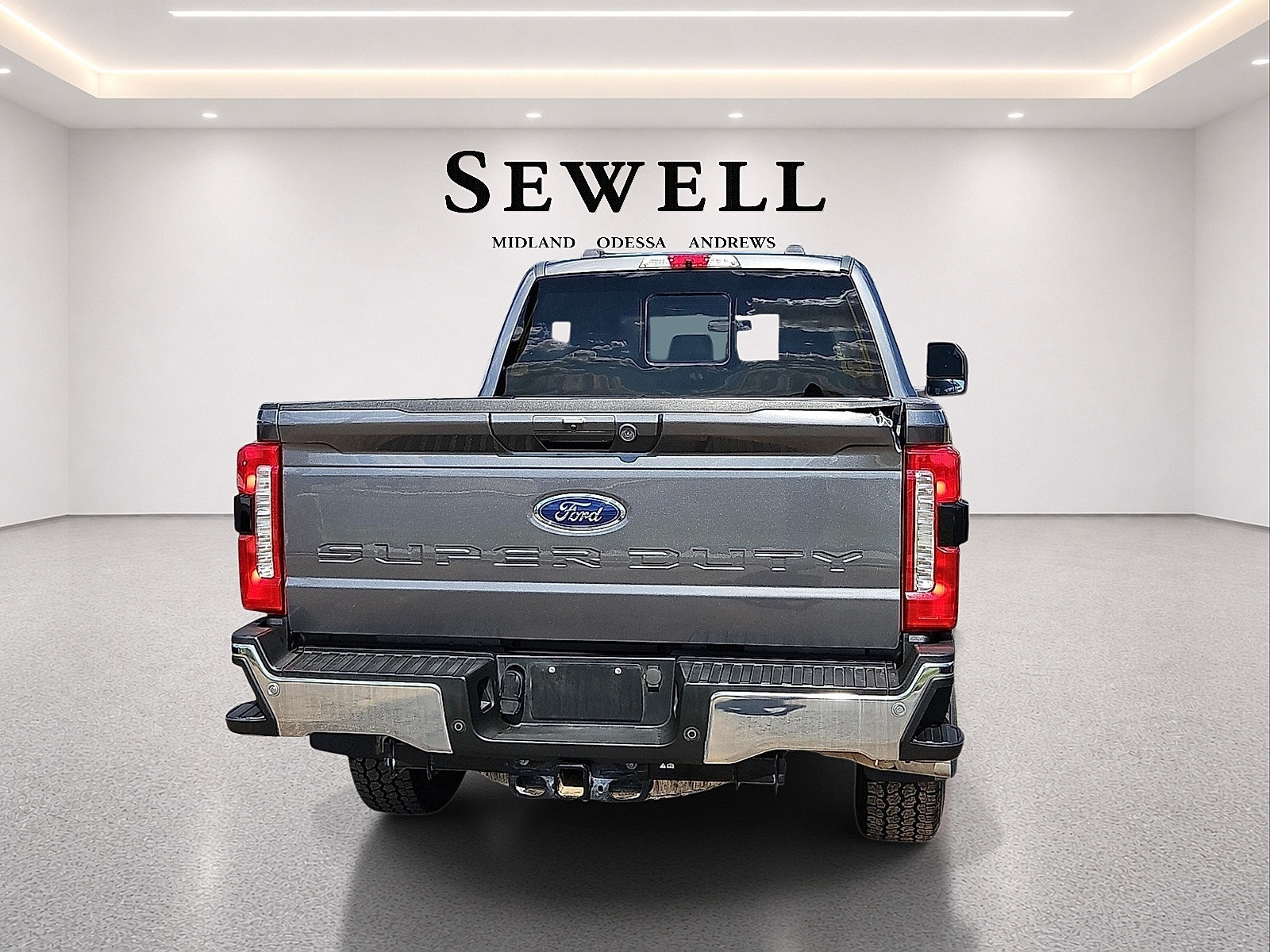 Used 2023 Ford F250 Lariat w/ Lariat Ultimate Package AWD/4WD image 4