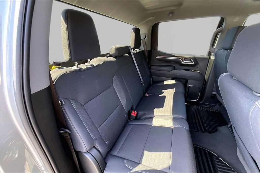 New 2025 Chevrolet Silverado 1500 LT AWD/4WD image 12
