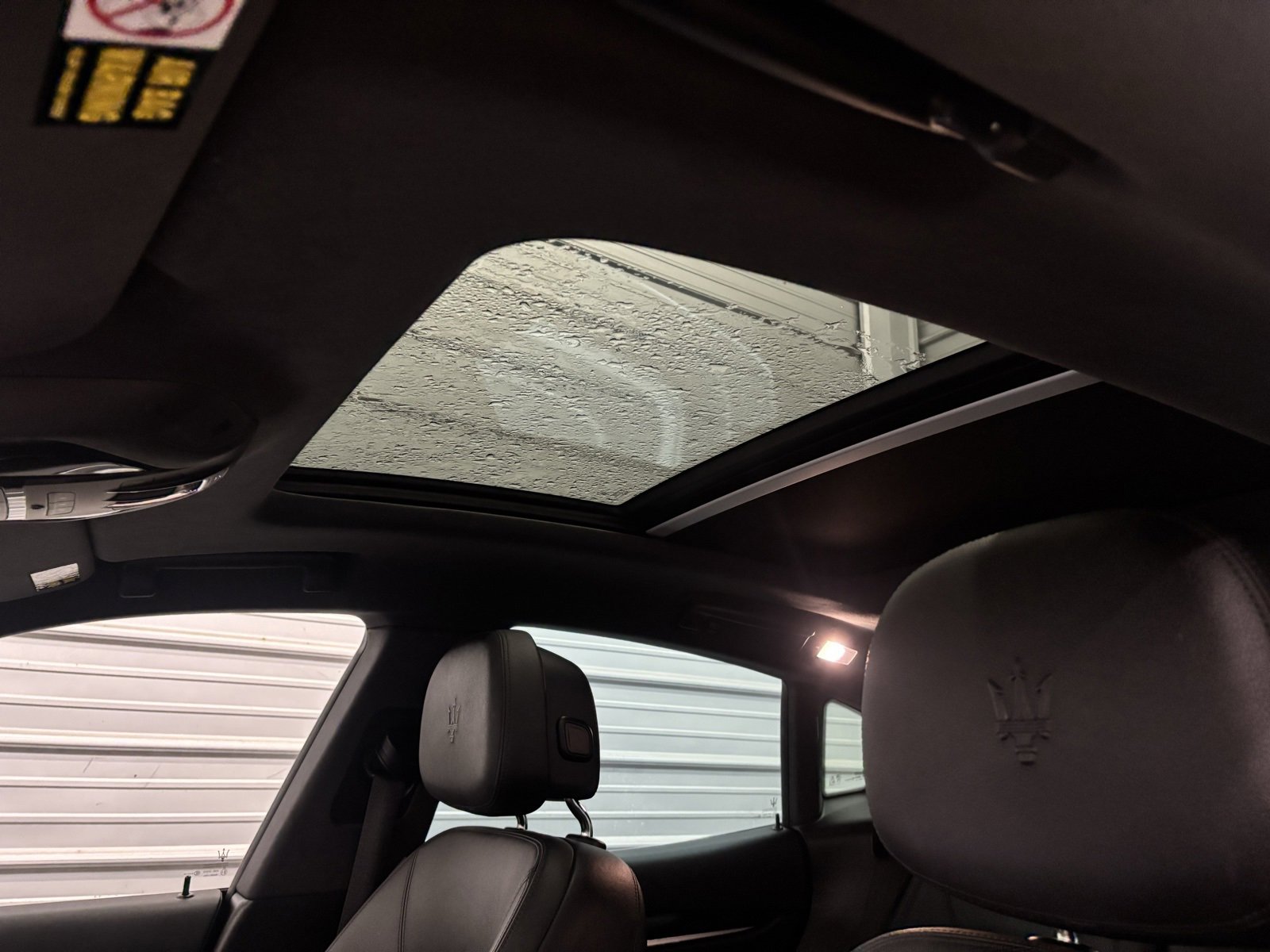 Used 2018 Maserati Levante image 22