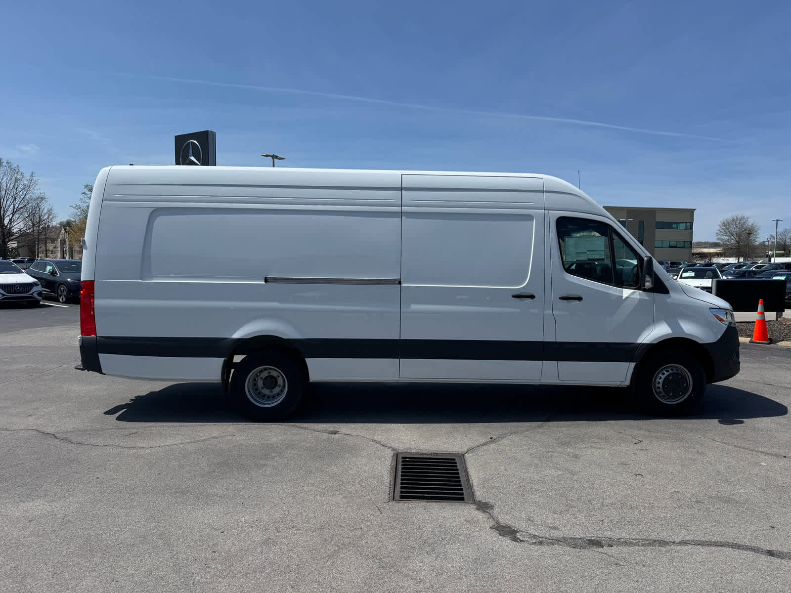 New 2024 Mercedes-Benz Sprinter 4500 image 4
