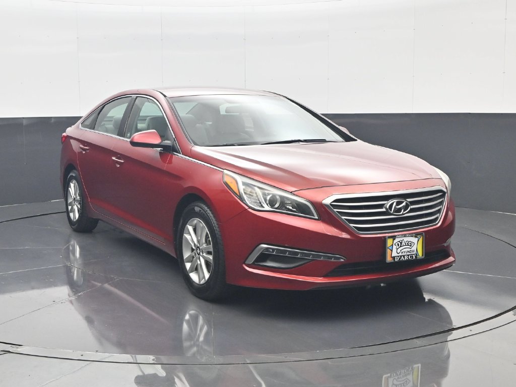Used 2015 Hyundai Sonata SE w/ Cargo Package FWD image 4