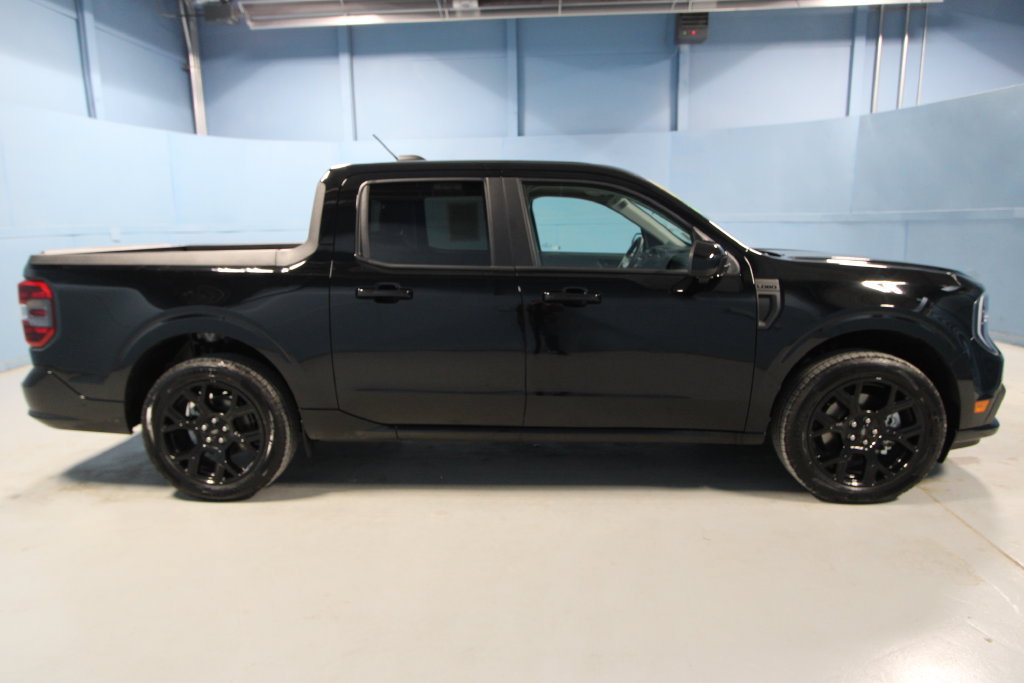 Used 2025 Ford Maverick Lobo AWD/4WD image 37