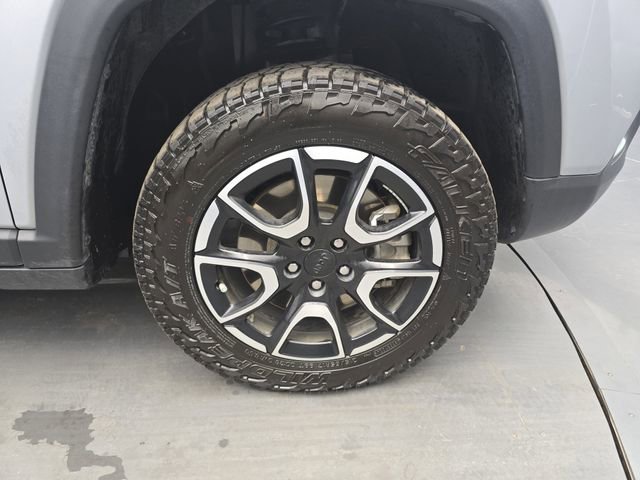 Used 2024 Jeep Compass Trailhawk AWD/4WD image 12