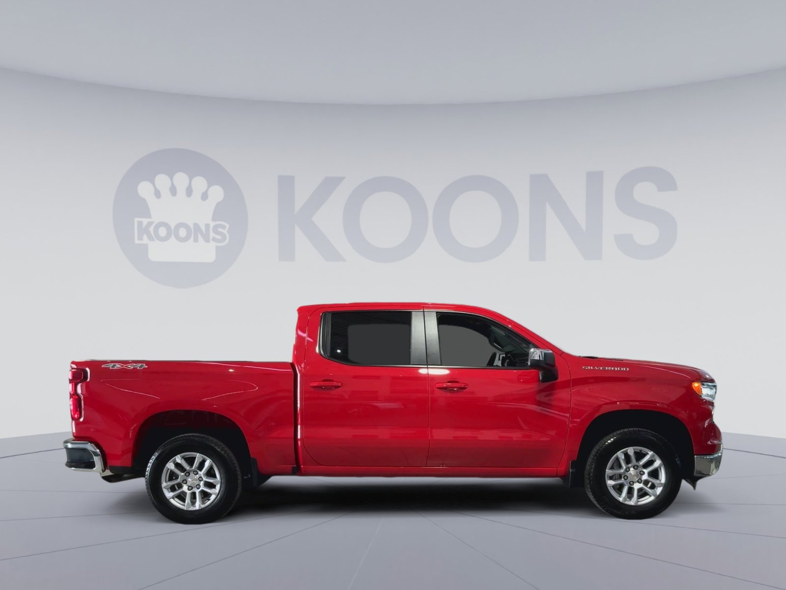 Used 2025 Chevrolet Silverado 1500 LT image 12