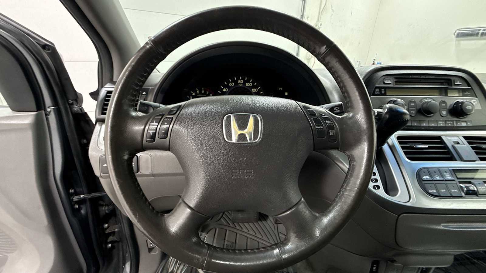 Used 2010 Honda Odyssey EX-L image 17