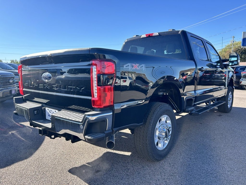 New 2026 Ford F350 XLT image 5