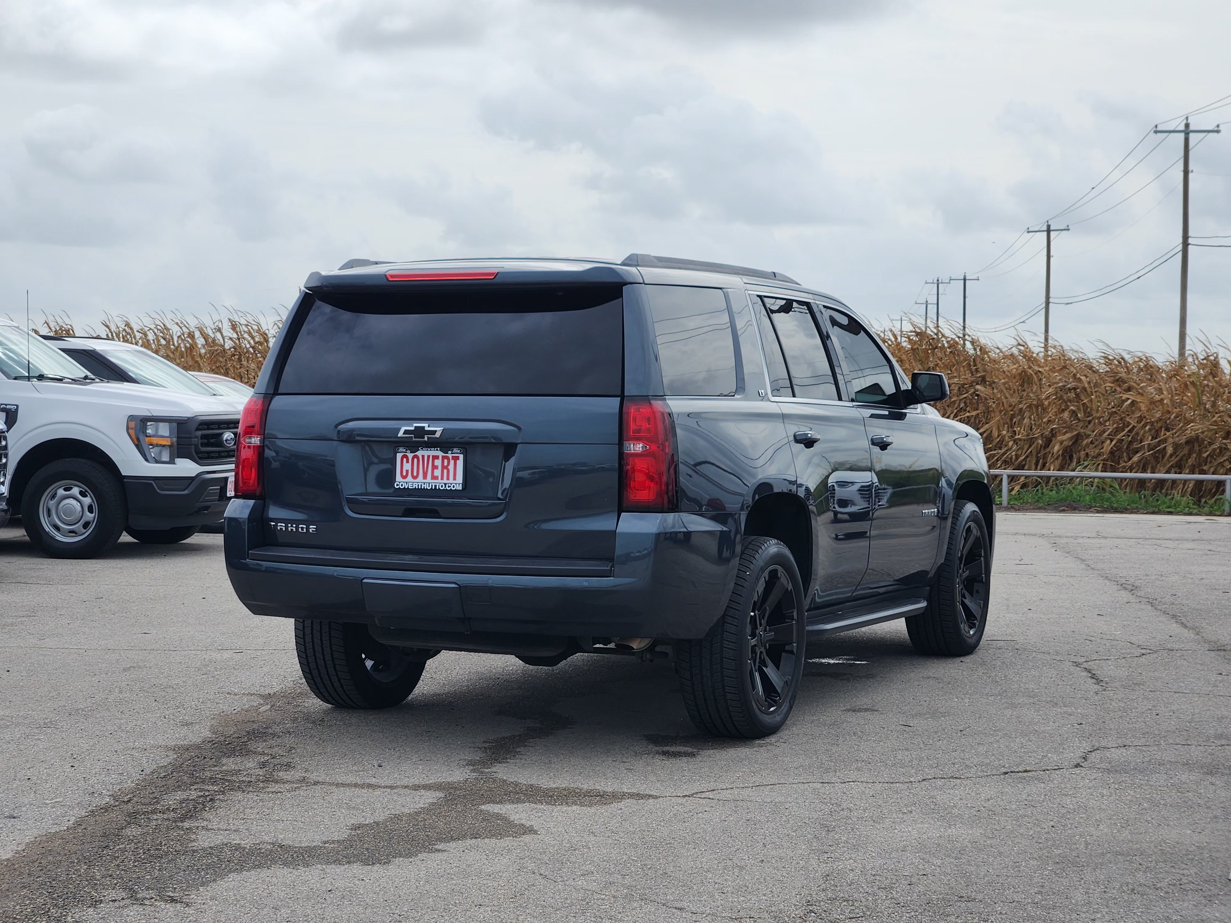 Used 2019 Chevrolet Tahoe LT w/ Luxury Package RWD image 7