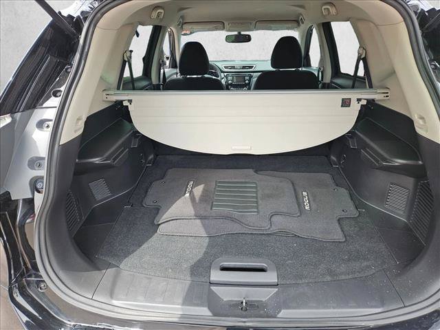 Used 2014 Nissan Rogue SV FWD image 7