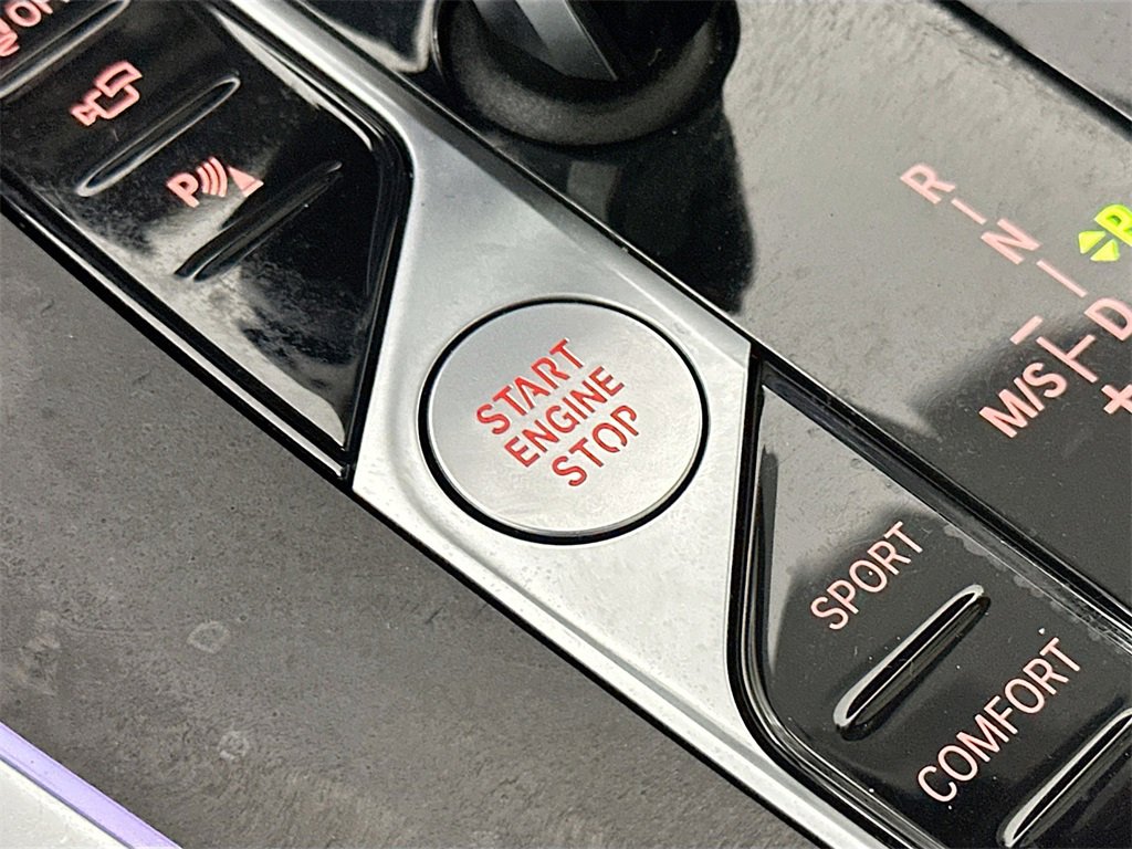 Used 2021 BMW X5 xDrive40i w/ M Sport Package image 27