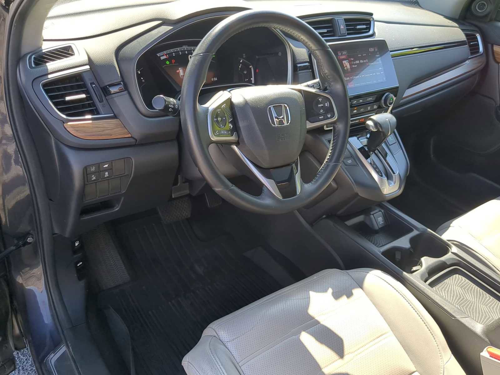 Used 2017 Honda CR-V Touring image 15