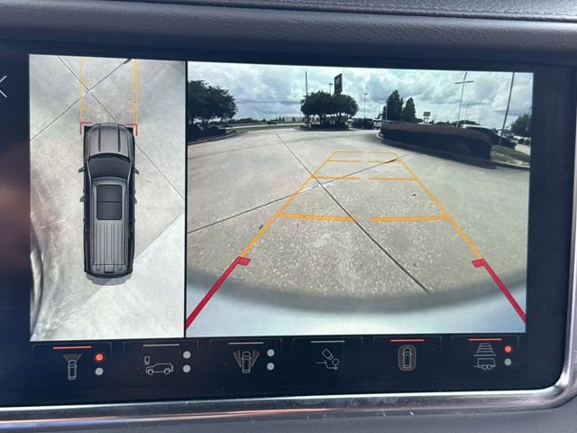 Used 2023 GMC Yukon Denali w/ Advanced Technology Package RWD image 29