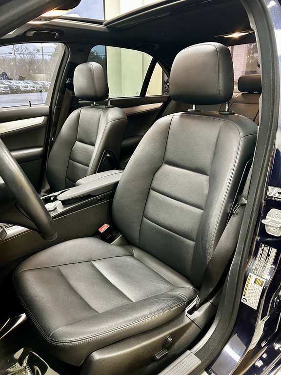 Used 2008 Mercedes-Benz C 300 Sedan image 13