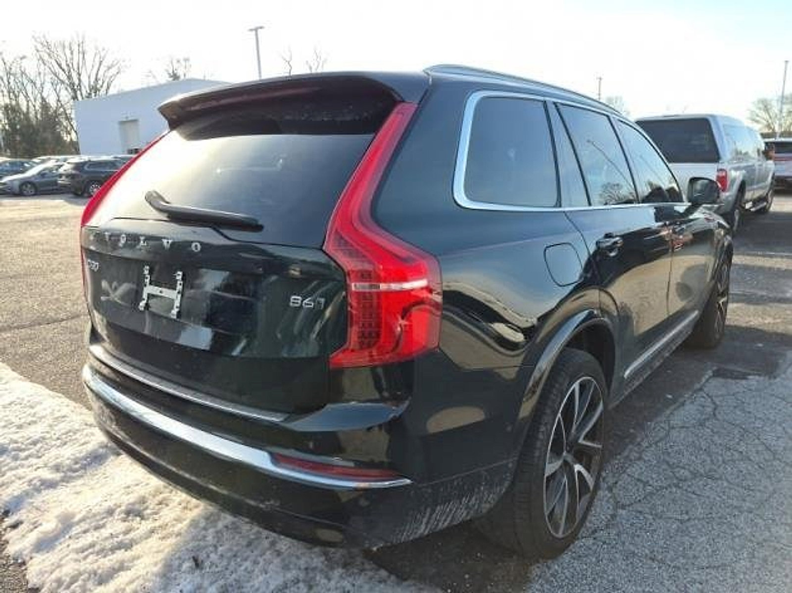 Certified 2023 Volvo XC90 B6 Plus w/ Protection Package Premier image 6