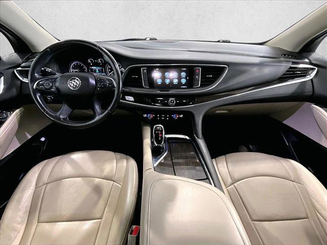 Used 2018 Buick Enclave Essence FWD image 16