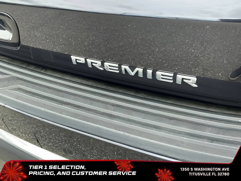 Used 2025 Chevrolet Suburban Premier RWD image 45
