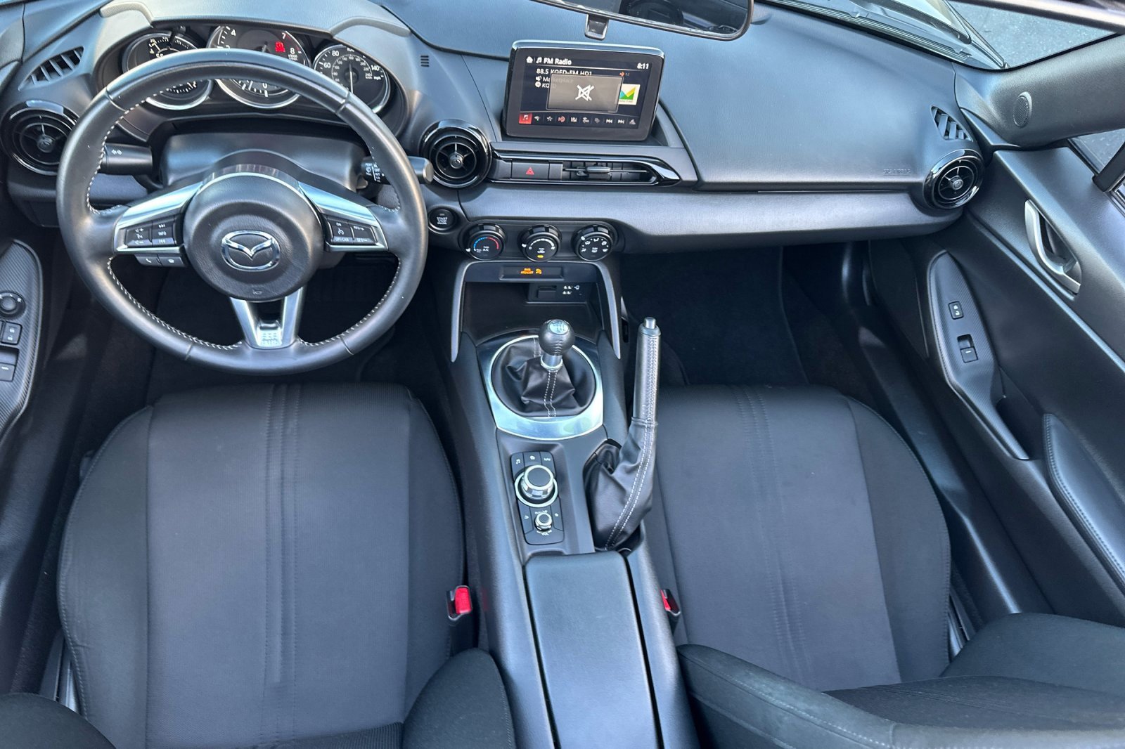 Used 2022 MAZDA MX-5 Miata Sport image 15