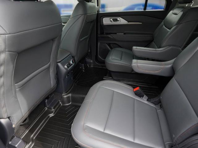 Certified 2025 Ford Explorer Active w/ Active Comfort Package AWD/4WD image 22