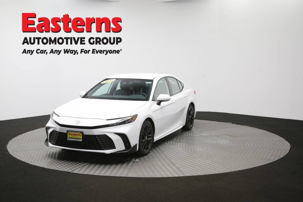 Used 2025 Toyota Camry SE FWD image 53