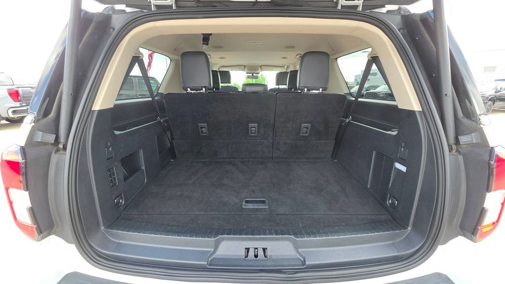 Used 2024 Ford Expedition Max XLT AWD/4WD image 17