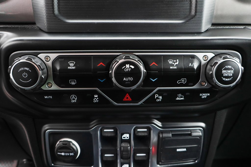 Used 2021 Jeep Gladiator Overland w/ LED Lighting Group image 28