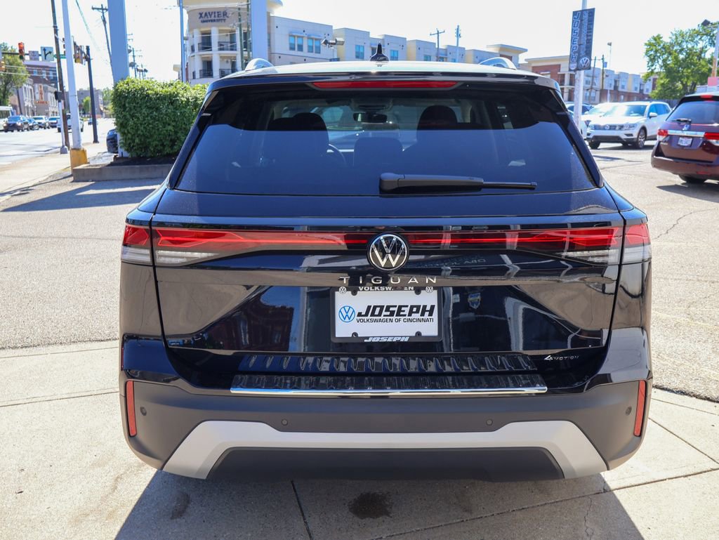 New 2026 Volkswagen Tiguan S AWD/4WD image 4