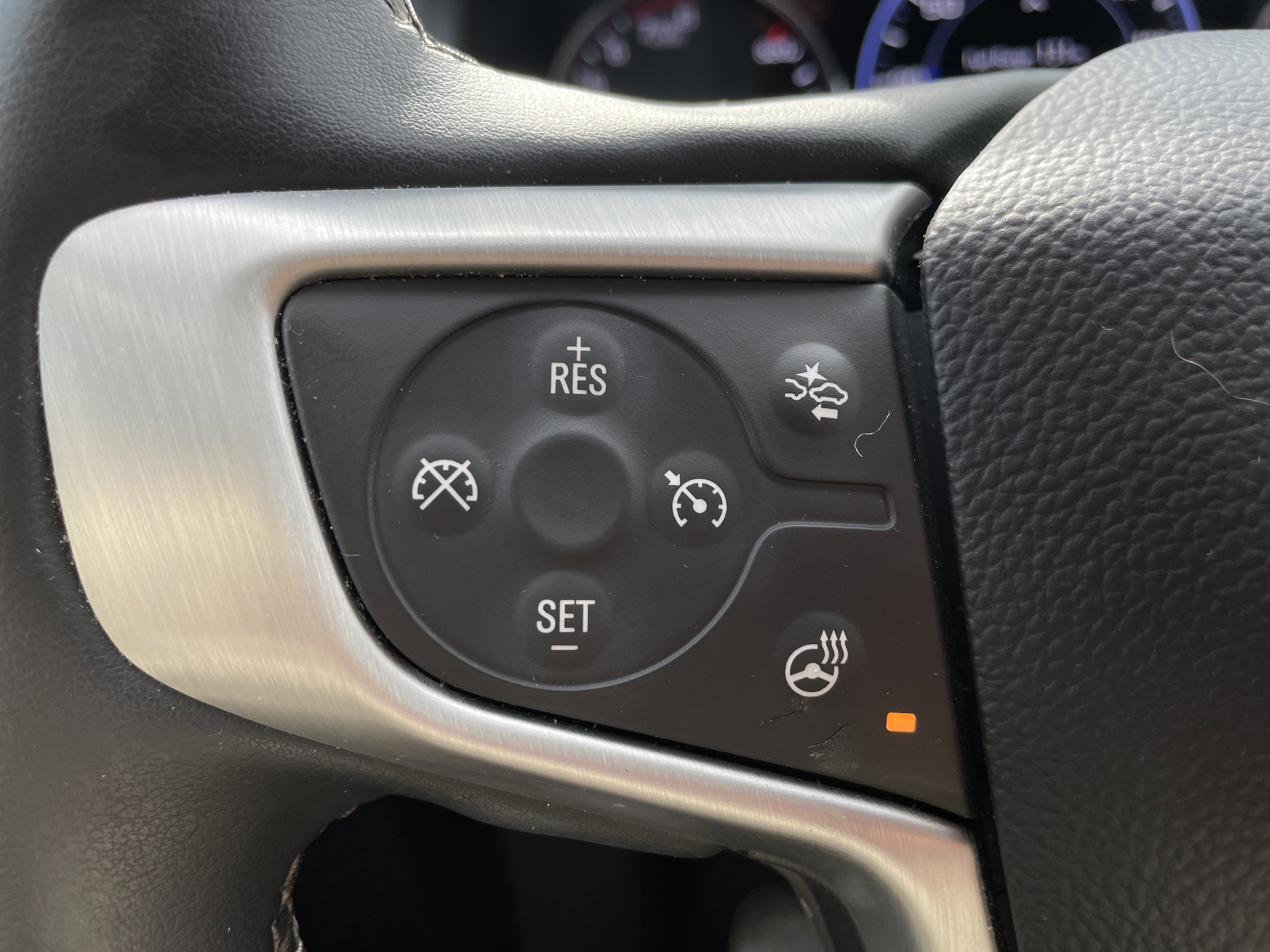 Certified 2023 GMC Acadia SLT w/ Elevation Edition image 33