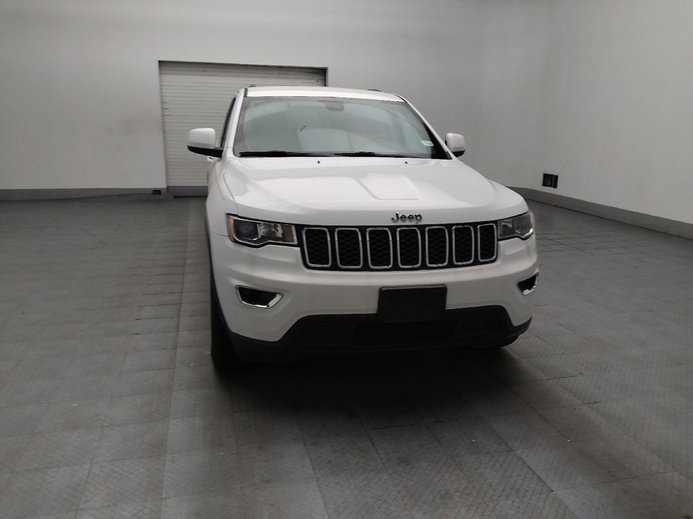 Used 2022 Jeep Grand Cherokee Laredo E RWD image 14