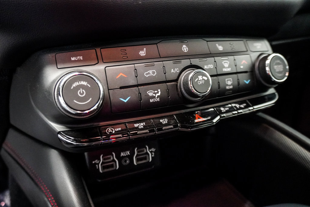 Used 2026 Dodge Durango GT AWD/4WD image 14