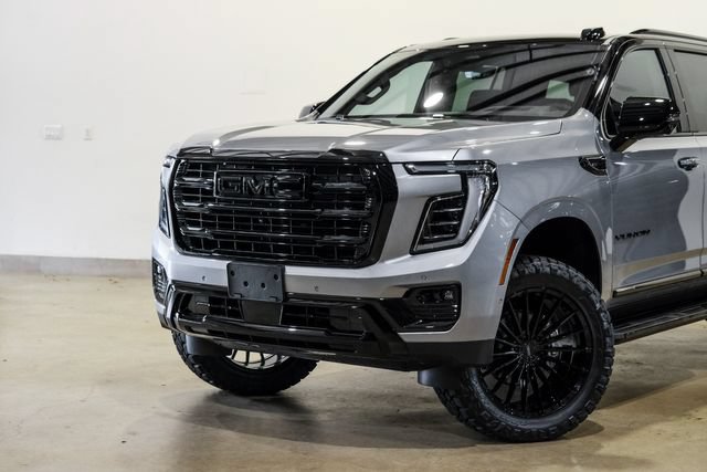 Used 2026 GMC Yukon Elevation w/ Elevation Premium Package AWD/4WD image 18
