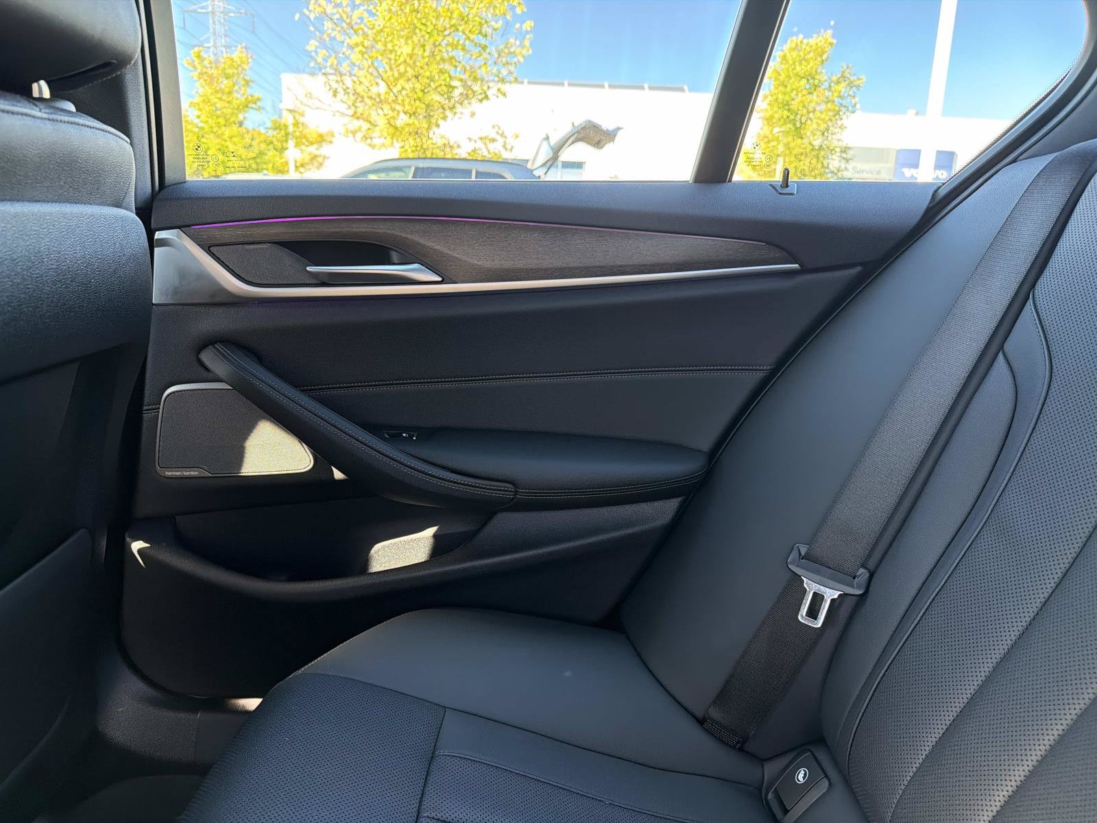 Certified 2023 BMW 530i xDrive w/ Premium Package AWD/4WD image 28