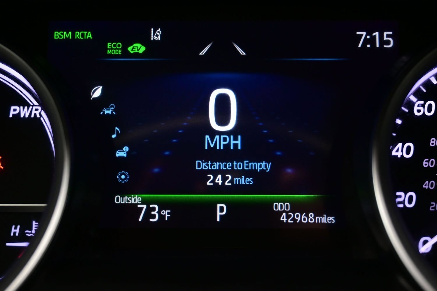 Used 2024 Toyota Camry XLE FWD image 28