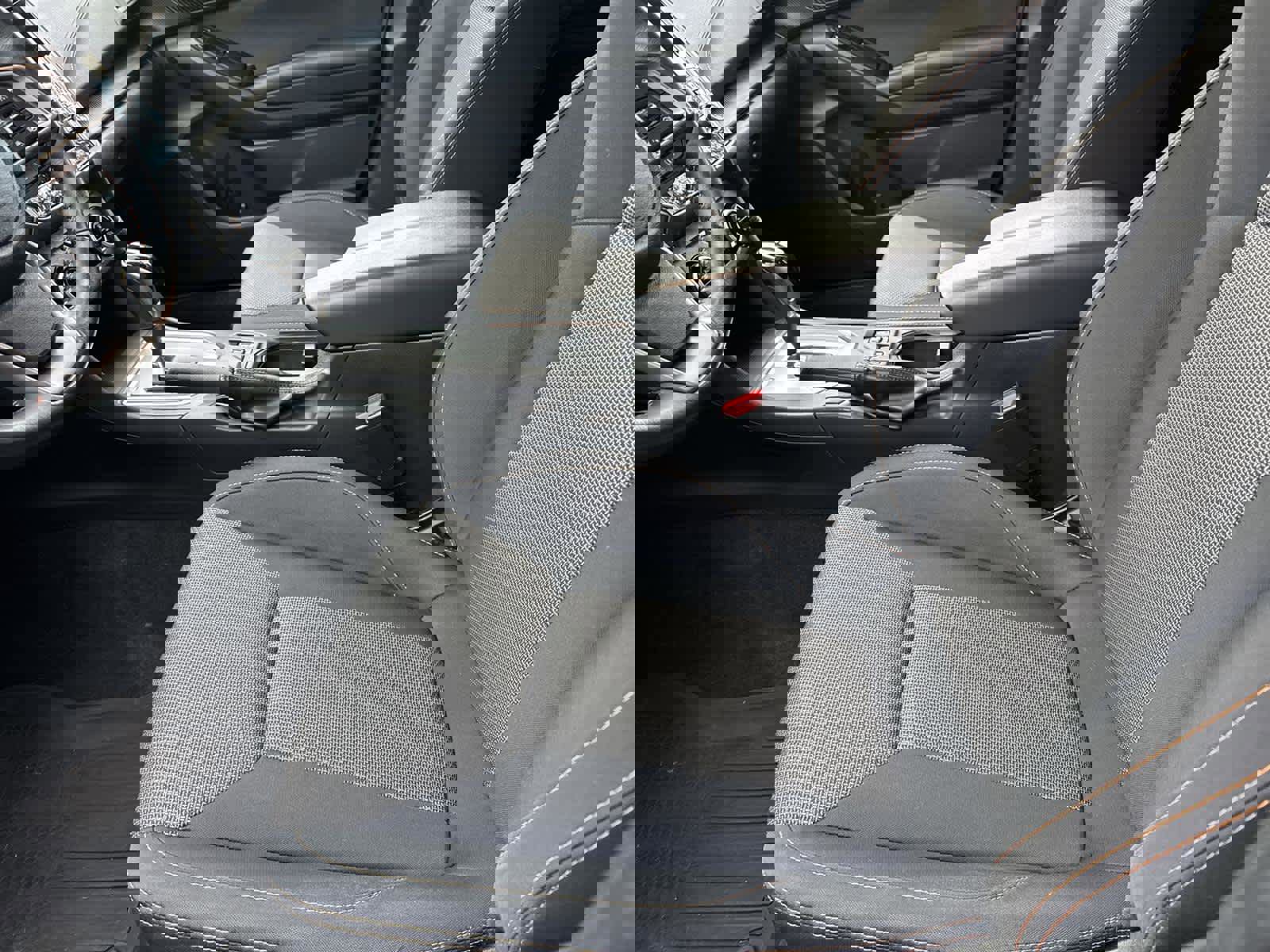 Used 2021 Subaru Crosstrek 2.0i Premium w/ Moonroof Package image 11