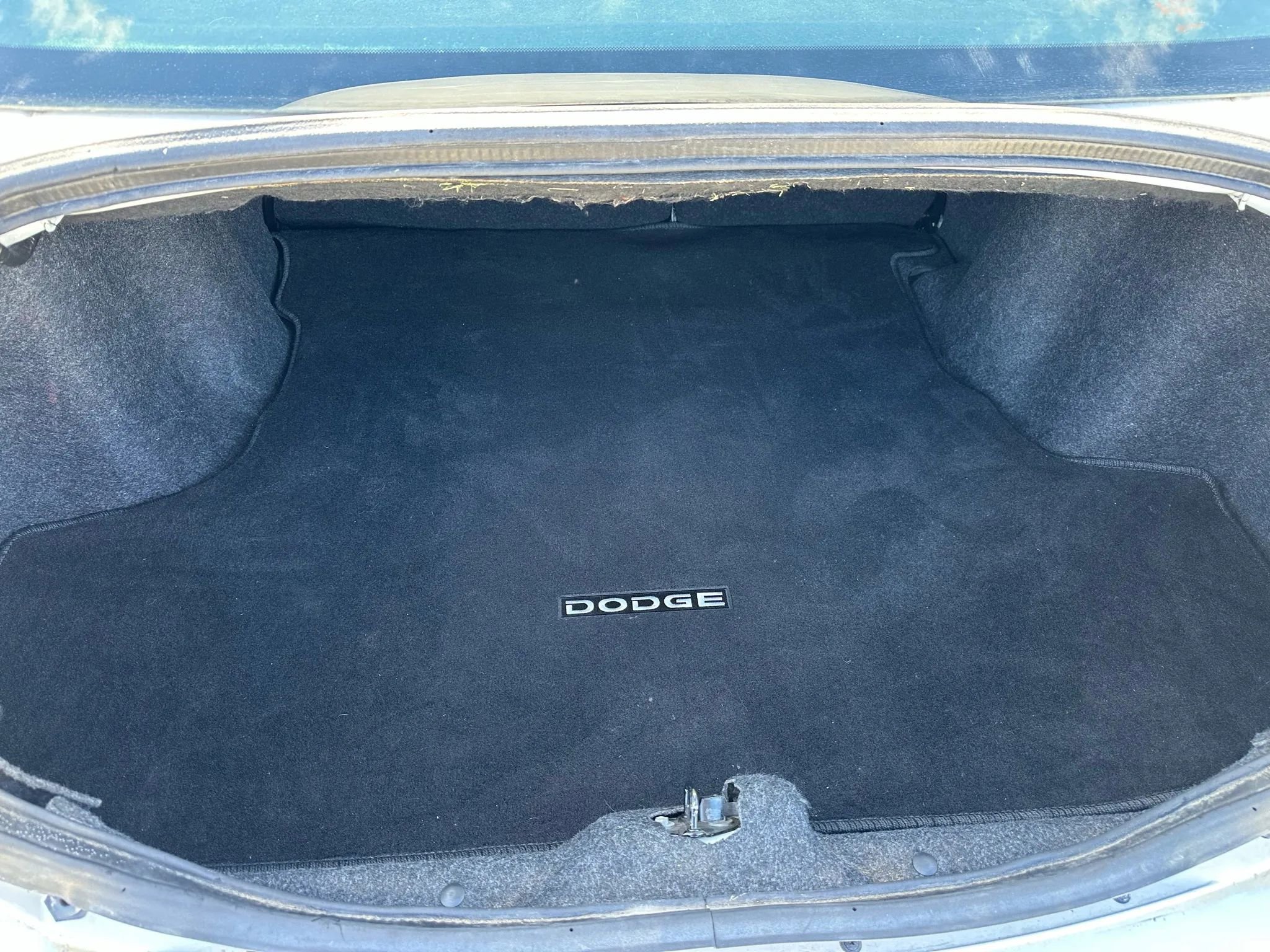 Used 2012 Dodge Avenger SXT image 14