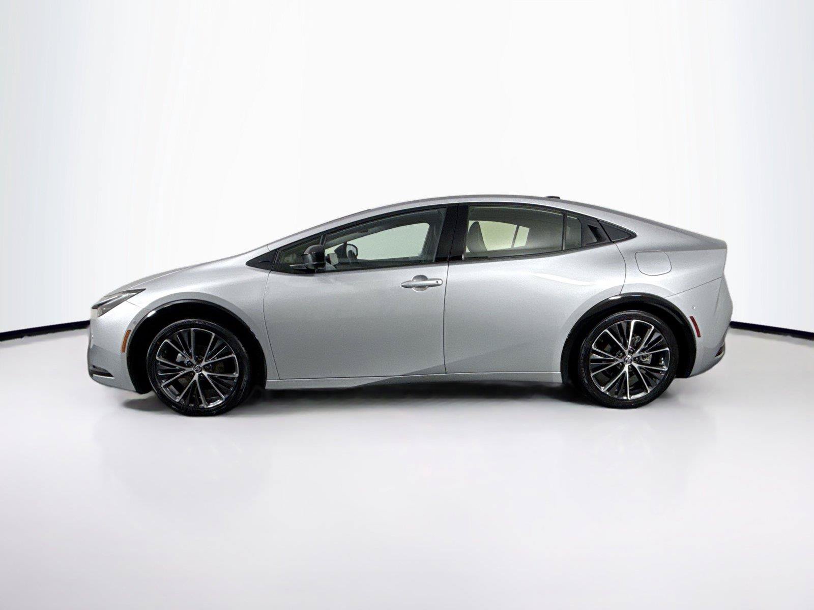Certified 2024 Toyota Prius Limited w/ Limited Premium Package FWD image 30