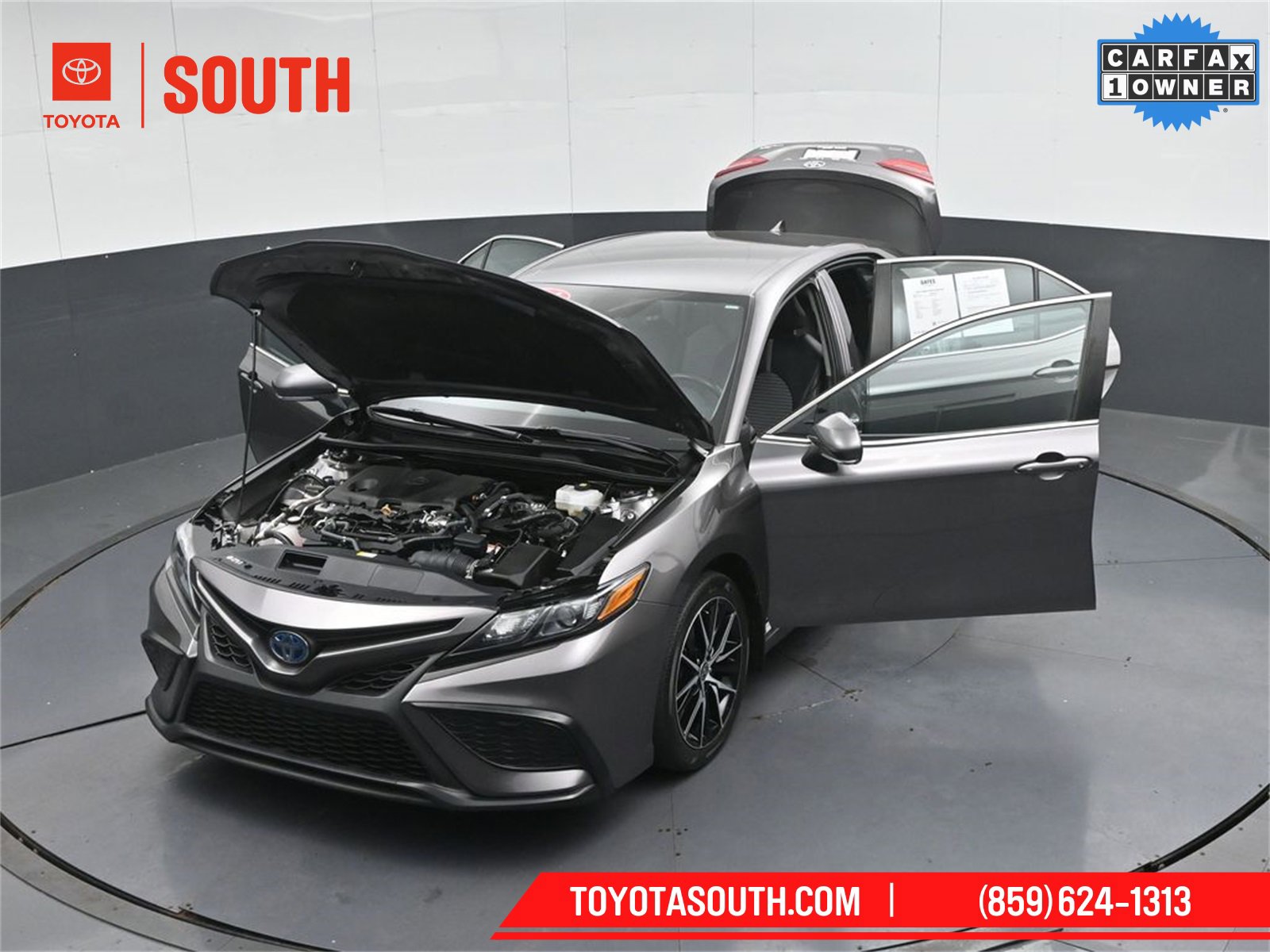 Used 2024 Toyota Camry SE image 54