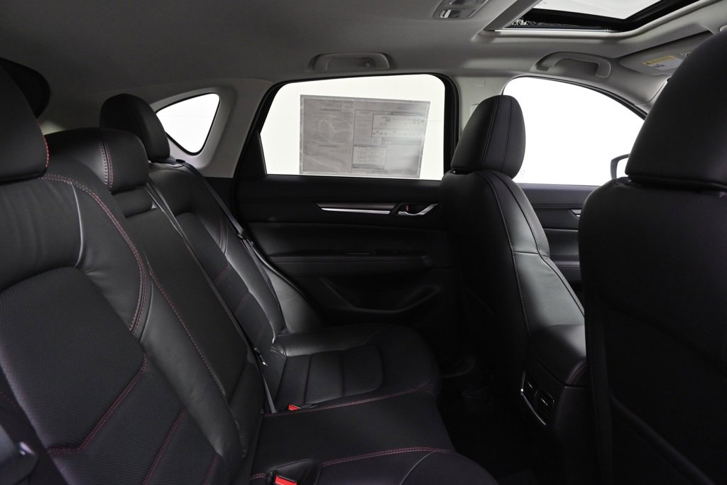 New 2025 MAZDA CX-5 Carbon Edition image 18