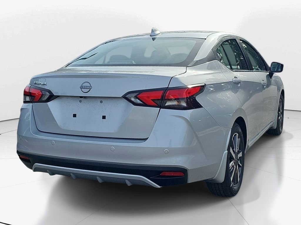 New 2025 Nissan Versa SV w/ Trunk Package FWD image 5