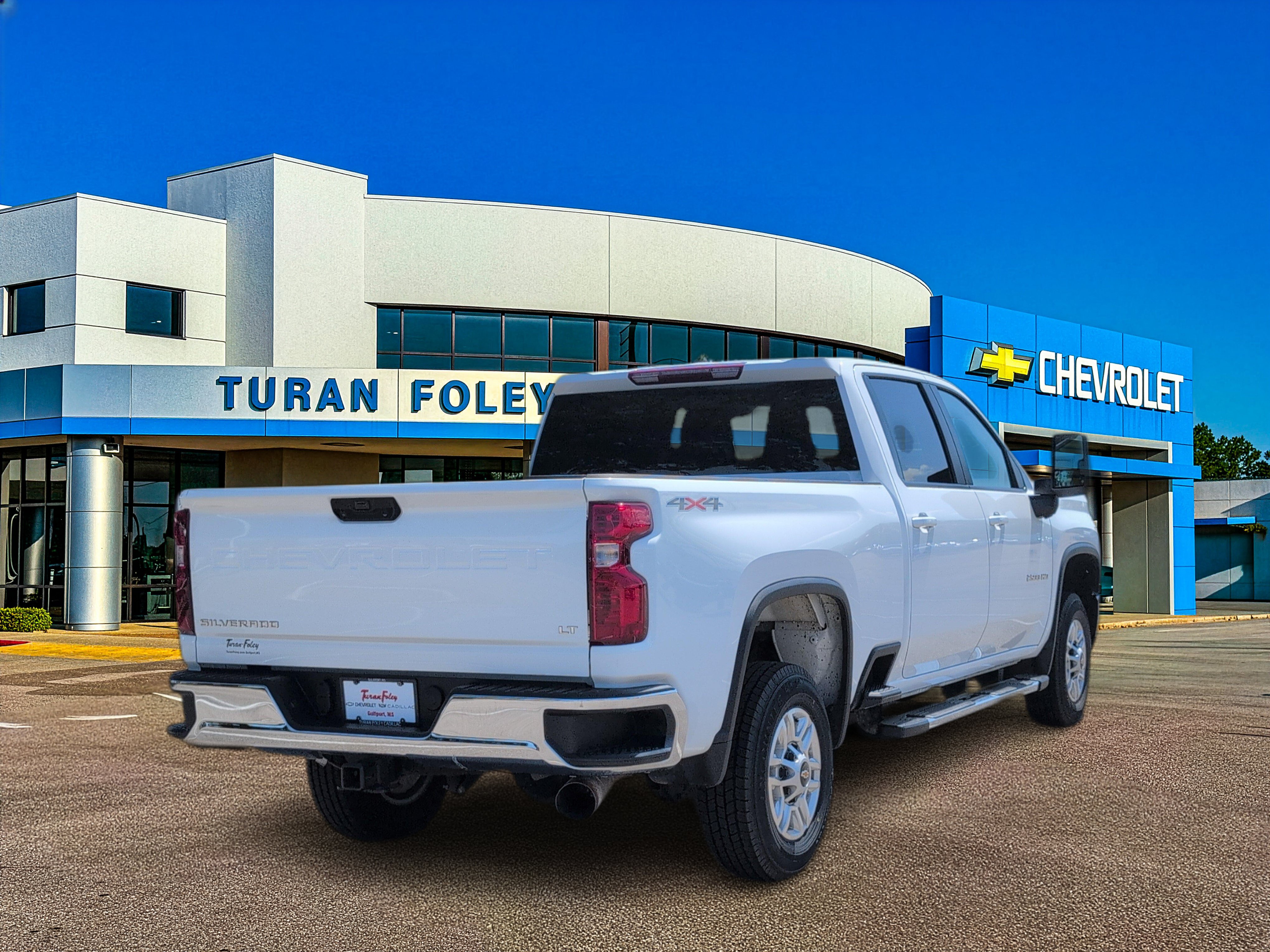 Used 2025 Chevrolet Silverado 2500 LT w/ Convenience Package AWD/4WD image 7